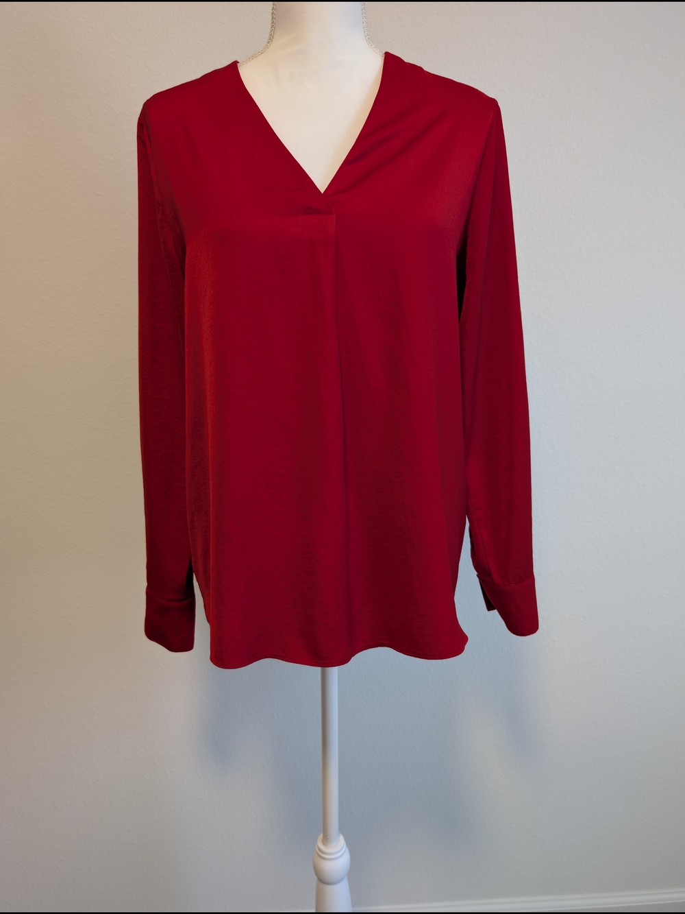 Banana Republic Women Red V-Neck Long Sleeve Blouse Pullover Top Small